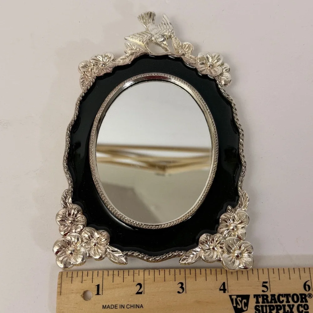 Vintage Emerald Green Silver Bird Picture Frame Made Taiwan R.O.C. Floral Oval